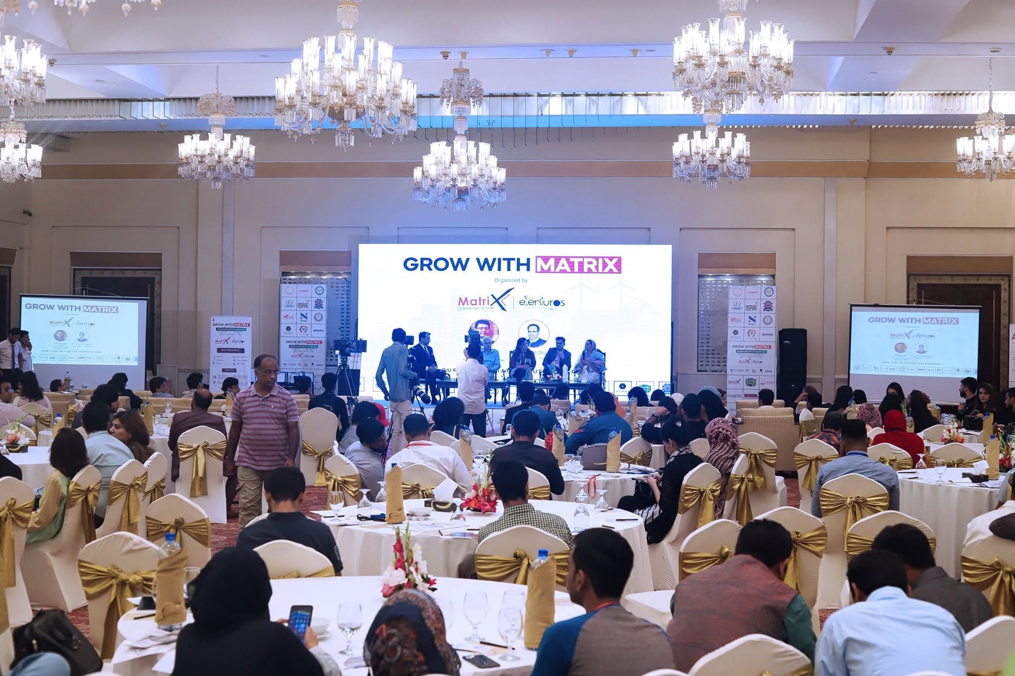 Audience and speakers · Lahore